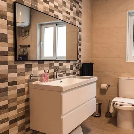 Newly Renovated-designer Finish Sliema