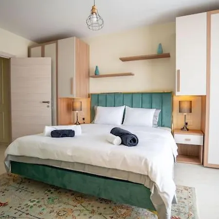 Newly Renovated-designer Finish * Sliema