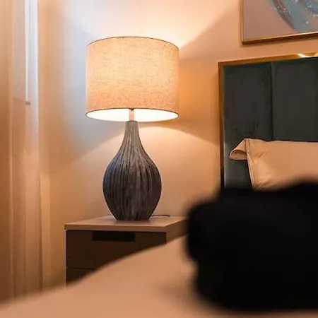Apartment Newly Renovated-designer Finish Sliema