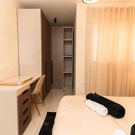 Newly Renovated-designer Finish Sliema